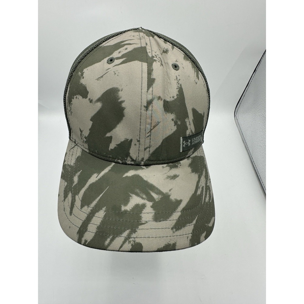 Under Armour Camo Mesh Back Snapback Hat Green Tan Hunting Trucker Cap